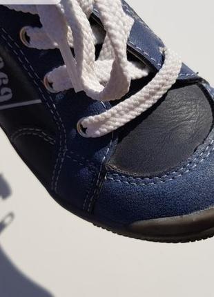 Ботинки детские 2