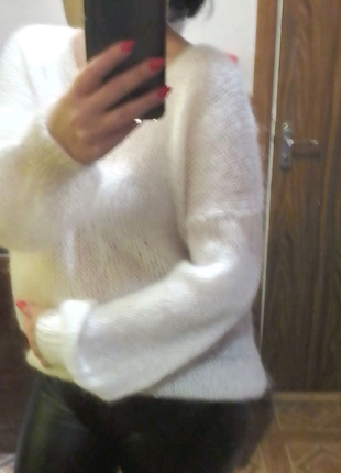 Білий мохеровий светр, базовий светр3 фото