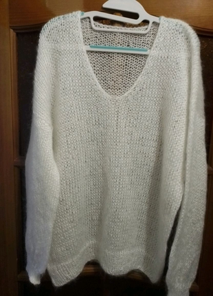 Білий мохеровий светр, базовий светр6 фото