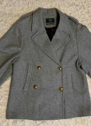 Сіре пальто 2