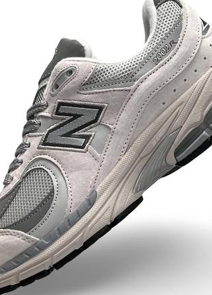 Жіночі кросівки new balance 2002r gray сірі повсякденні кроси з натуральної замші нью баланс3 фото