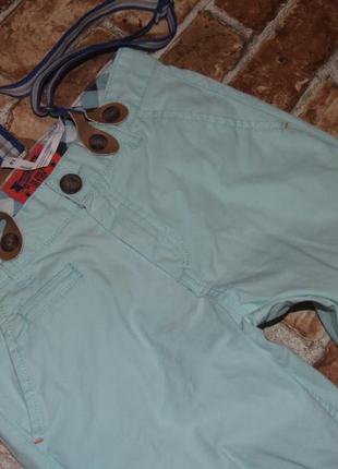 Чиносы штаны джинсы мальчику на подтяжках 7 - 8 лет3 фото