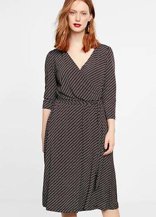 Платье на запах mango