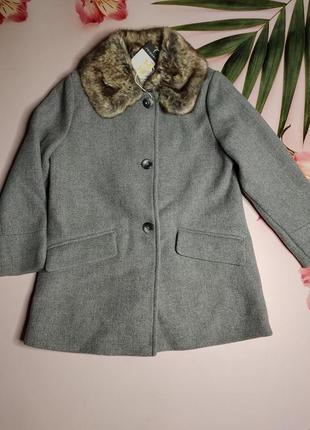 Стильне пальто для дівчинки primark 4-5 років1 фото