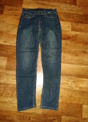 Джинси levi's 26