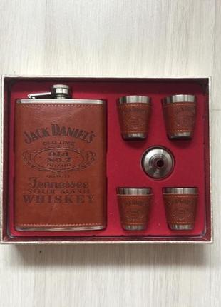 Подарочный набор фляга со стопками jack daniels brown1 фото