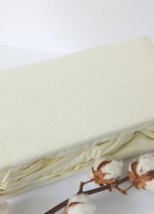 Простинь на резинке ае 180x200 бежевая