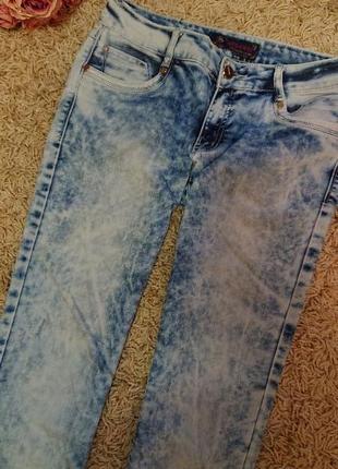 Голубые джинсы варенки р.28/292 фото