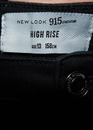 Черные джинсы скинни с высокой посадкой и разрезами на коленках5 фото