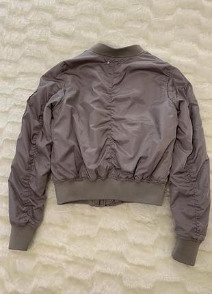 Куртка бомпер pull&bear 2