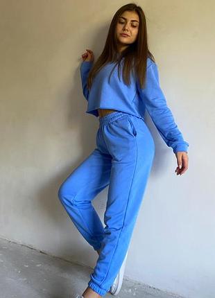 Брюки и свитшот