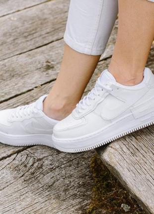 Кросівки жіночі nike air force12 фото