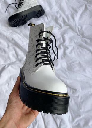 Ботинки dr. martens jadon louis vuitton белые (др. мартинс жадон луи виттон, черевики)4 фото