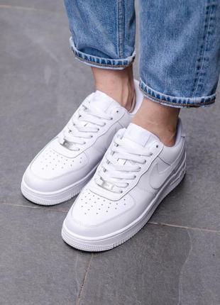 Жіночі кросівки nike air force 12 фото