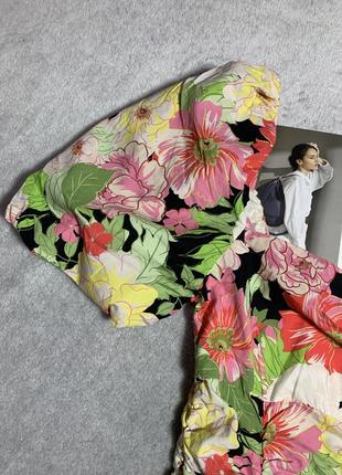 Zara короткое платье с цветочным принтом7 фото