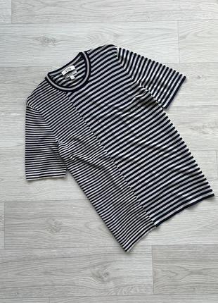 Шикарна футболка cos stripe regular fit cotton/linen t-shirt navy/white