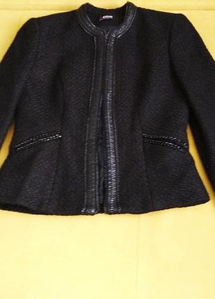 Піджак чорний