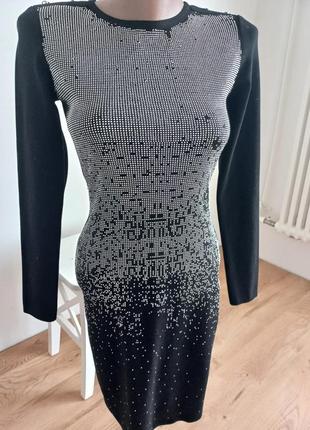 Studio eleven стильное платье со стразами s/m размер