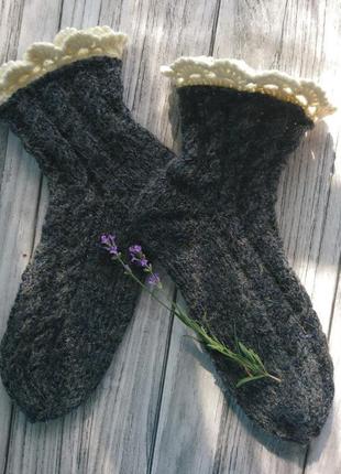 Вовняні шкарпетки з ажурною оборкою ідея для подарунка4 фото