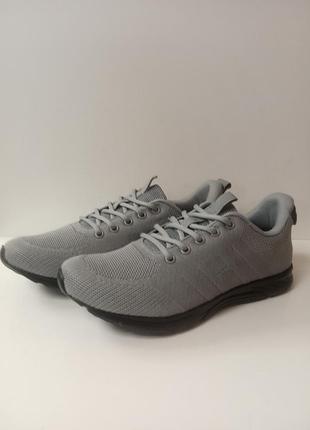 Кроссовки мужские. т-5499. размеры:41,42,43,44,45,46. цена 750 грн.