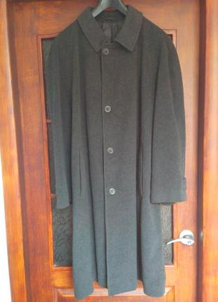 Мужское пальто  hilton 85% pure new wood 15% kashmere большой размер пог-73.