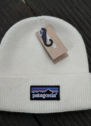 Зимние шапки patagonia9 фото
