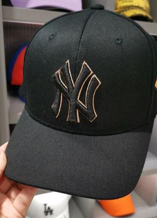 Бейсболка кепка new york yankees оригінал3 фото