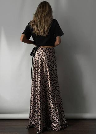 Женская юбка макси атлас лео принт леопард длинная в пол леопард шелк7 фото