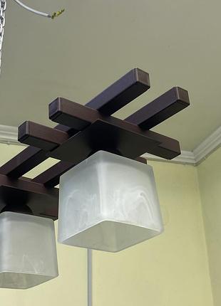 Светильник на 4 плафона 3