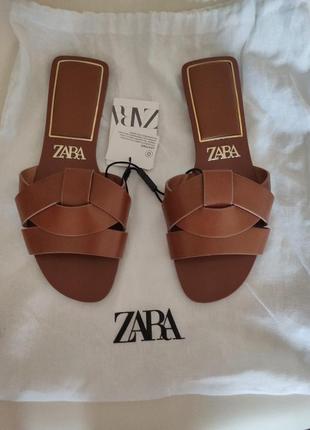 Сандали zara