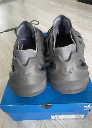 Крутые кроссовки adidas adifom размер 43 (28см стелька)3 фото