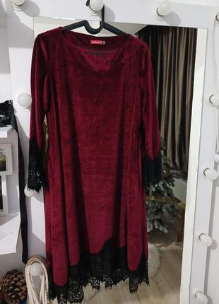 Велюровое бордовое платье тикапеция с кружевом6 фото