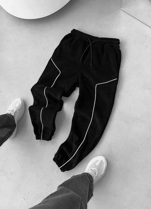Черные спортивные штаны мужские стильные