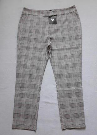 Актуальные зауженые стрейчевые брюки в клетку высокая посадка батал by very