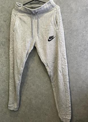 Спортивные штаны nike1 фото