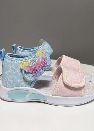Босоножки для девочек