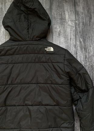 Курточка the north face подростковая3 фото