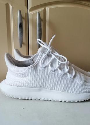 Кросiвки adidas tubular white