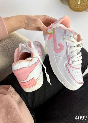 Кросівки молодіжні, рожеві10 фото