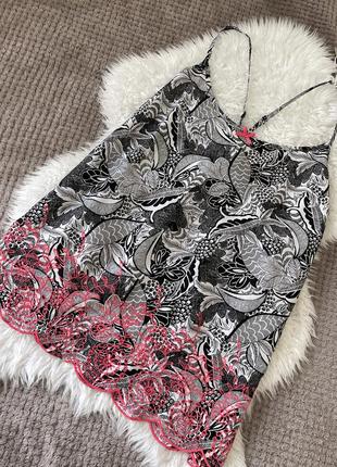 Топ майка з вишивкою tu р.20/22 батал