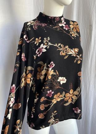 Легка блуза y.a.s apparel з квітковим принтом весняний настрій сакура вишні квіти ( zara, h&m ) yas1 фото