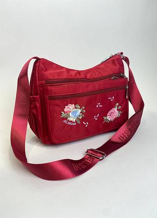 Сумка с вышивкой