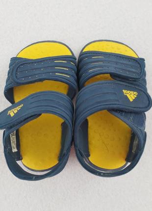 Босоножки adidas