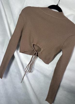 Темно-бежевый топ в рубчик с длинным рукавом