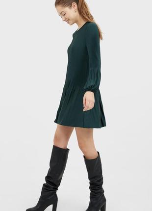 Красивe зелене плаття плісе stradivarius 4