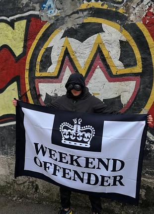 Флаг weekend offender