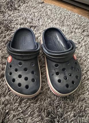 Crocs