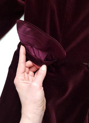 Бархатный двубортный пиджак бордового винного цвета9 фото