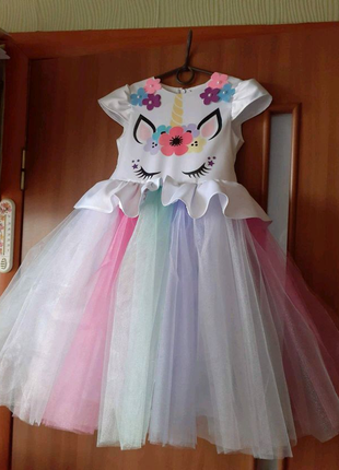 Праздничное нарядное платице  единорожка