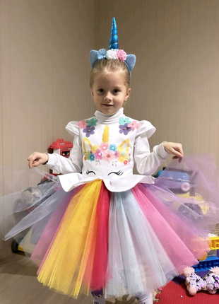 Платье  нарядное детское  для  любого праздника